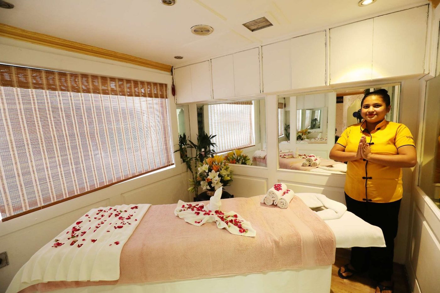 On-board Rejuvenation Spa car aboard the Palace on Wheels